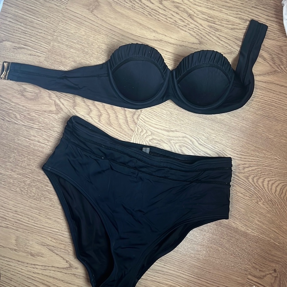 Victoria Secret bikini